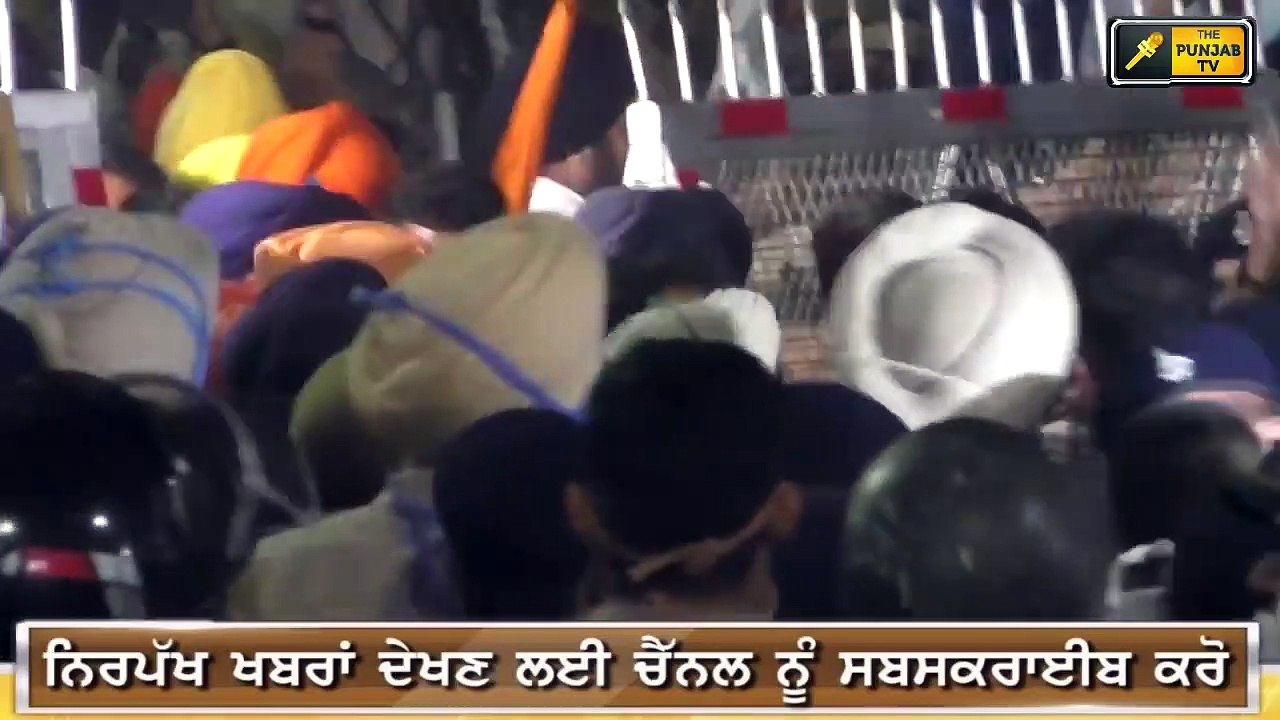 ਅੱਧੀ ਰਾਤ ਨੂੰ ਅਕਾਲੀ ਦਲ 'ਤੇ ਵਰ੍ਹਿਆ ਗੁੱਸਾ Shiromni Akali dal leaders  stopped at cgandigarh border