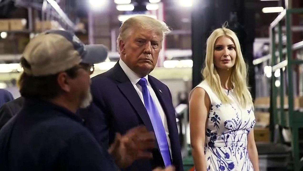 Trump cree que evoluciona favorablemente tras su ingreso por coronavirus