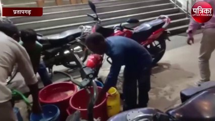 पूर्वांचल विद्युत वितरण निगम के कर्मचारियों की हड़ताल से जिले में मचा हाहाकार
