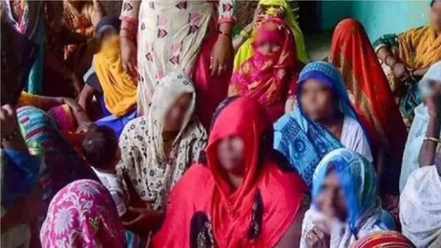 104 calls between Hathras victim and accused