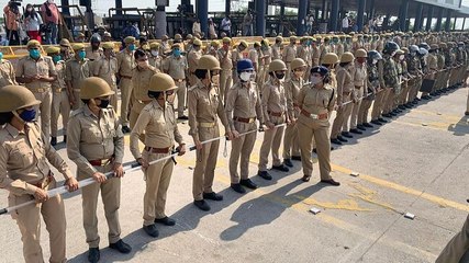 WATCH: Cops lathicharge Congress workers; Rahul Gandhi, Priyanka Gandhi cross Delhi-Noida border