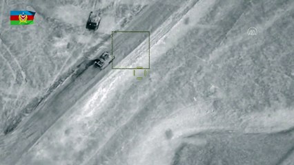 Azerbaycan ordusu, Ermenistan ordusunun askeri araclari vurma ani - BAKÜ