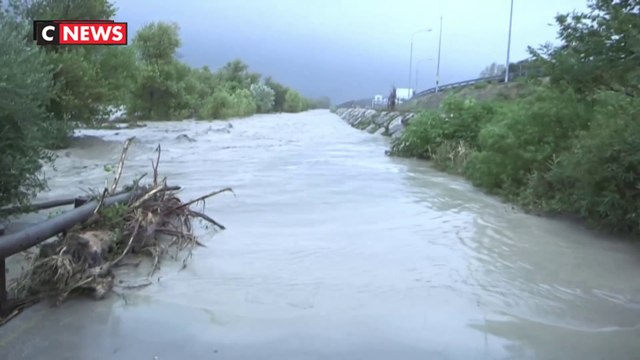 Tempête Alex : Les images des crues impressionnantes des intempéries dans la région niçoise