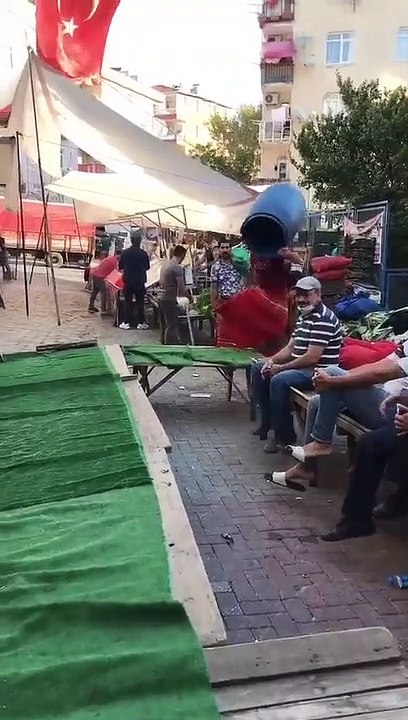 Pazar esnafının hazırladığı 2021 pazar kreasyonu