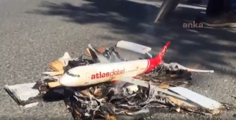 Atlas Jet çalışanları sokağa çıktı