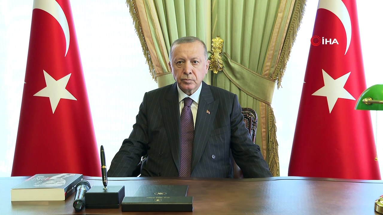 Sağlık Bakanı Koca'dan Cumhurbaşkanı Erdoğan'a aşı müjdesi
