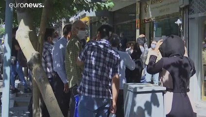 العملة الإيرانية تهوي إلى أدنى مستوى لها على الإطلاق