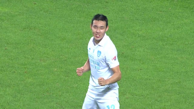 '송민규 결승골' 포항, 전북 '우승 도전'에 급제동 / YTN