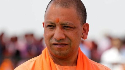 Video herunterladen: Yogi Adityanath orders CBI probe into Hathras gangrape case