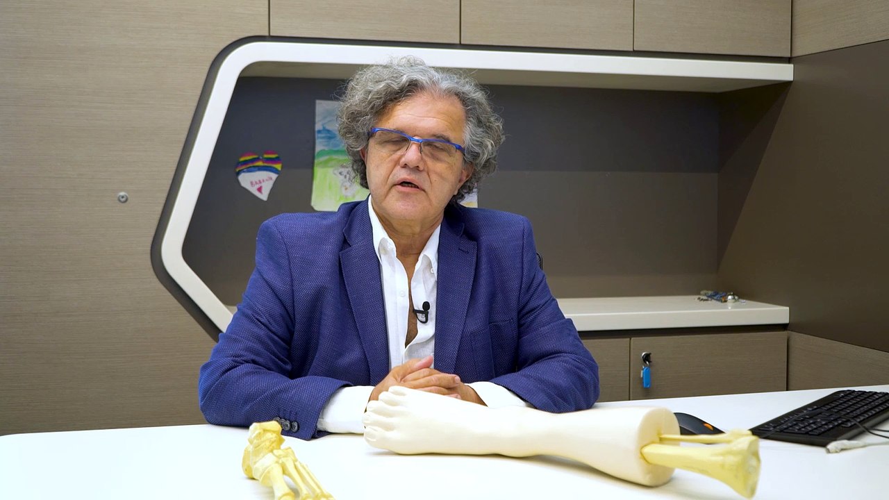 Ortopedi ve Travmatoloji Uzmanı Prof. Dr. Ufuk Özkaya cevaplıyor; Yaşa göre kemik kaynama süresi değişiklik gösterir mi?