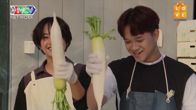 Cặp đôi CA SĨ CHOÁNG NGỢP qui trình 'SẢN XUẤT CỦ CẢI 10 CÁI NHƯ 1' đỉnh cao của NGƯỜI NHẬT IDLKT