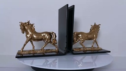 SOEN Koşan At Raf Üstü Kitap Tutucu (Dekoratif, Biblo, Kitap Desteği)