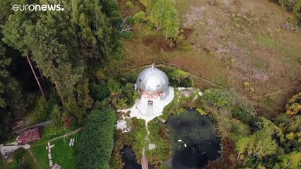 Голова Святогора принимает гостей