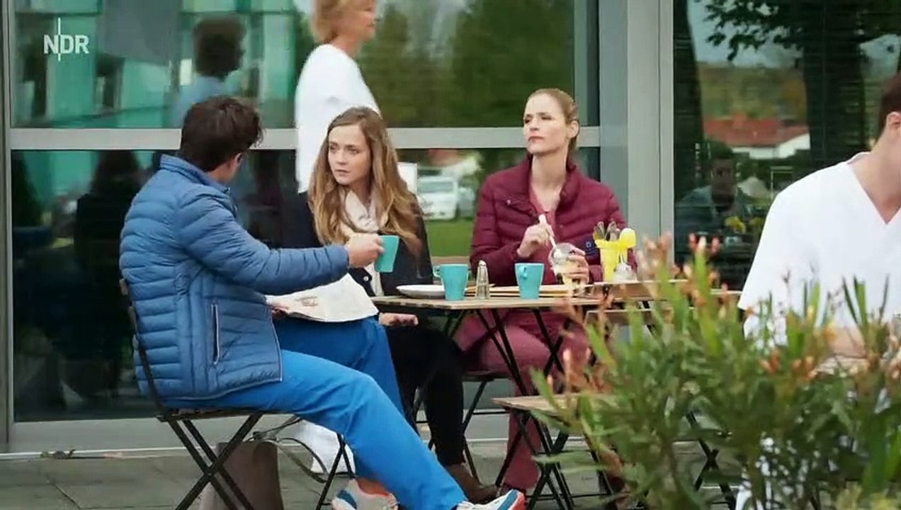 Trau dich! (128) - In aller Freundschaft - Die jungen Ärzte