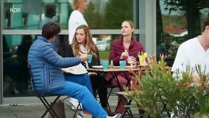 Trau dich! (128) - In aller Freundschaft - Die jungen Ärzte