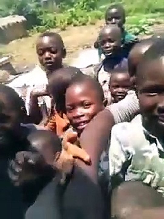 Kids first time seeing a white man