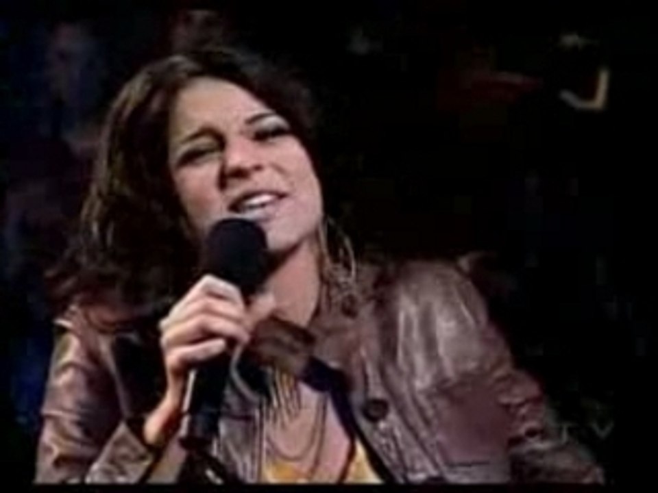 Eva Avila - Powerless (Say What You Want) (Canadian Idol)