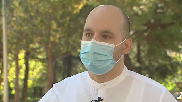 Cientos de médicos extracomunitarios, listos para incorporarse de inmediato a los hospitales españoles