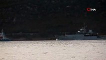 İngiliz savaş gemisi Çanakkale Boğazından geçti