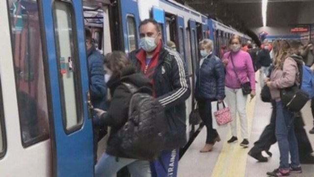 Madrid vive con normalidad primer día laboral de restricciones por COVID-19