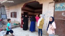 شاهد: حزن يخيم على أهالي قرية مصرية بعد غرق قارب يضم 37 شخصا قبالة السواحل الليبية