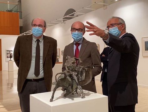 Picasso, Dalí o Matisse 'dialogan' con Venancio Blanco en una muestra que le rinde homenaje