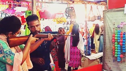 Girl on fire!!air gun shooting game!!