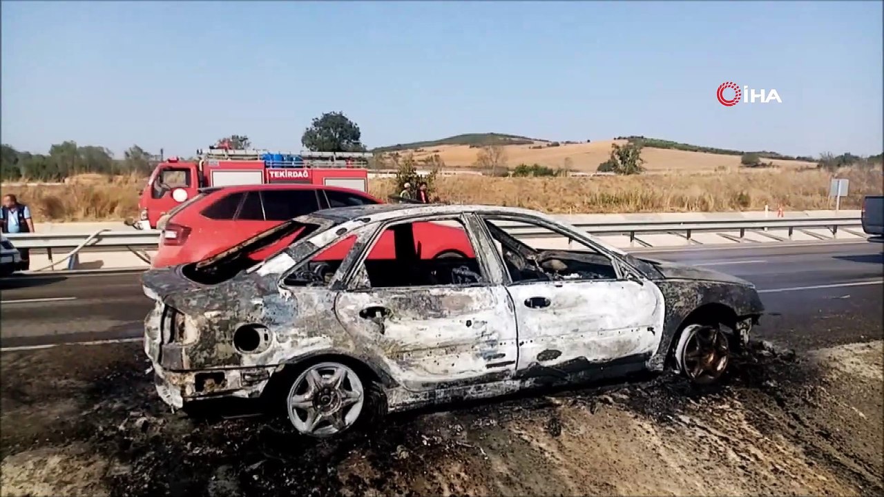 Seyir halinde alev topuna döndü, 2 kişi ölümden son anda kurtuldu