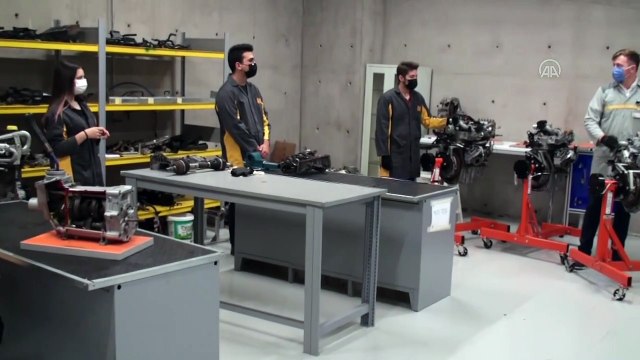 Meslek liselerinde uygulamalı dersler yüz yüze başladı - ANKARA