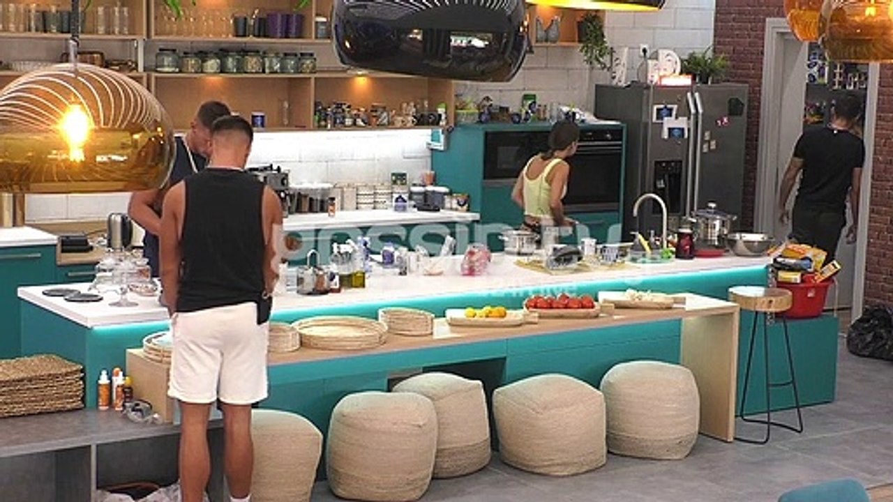 Big Brother – Αποκλειστικό: Πλάνα από τον καυγά...