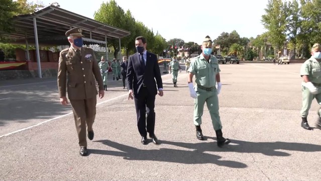 Moreno reconoce en Ronda a la Legión por sus cien años de servicio