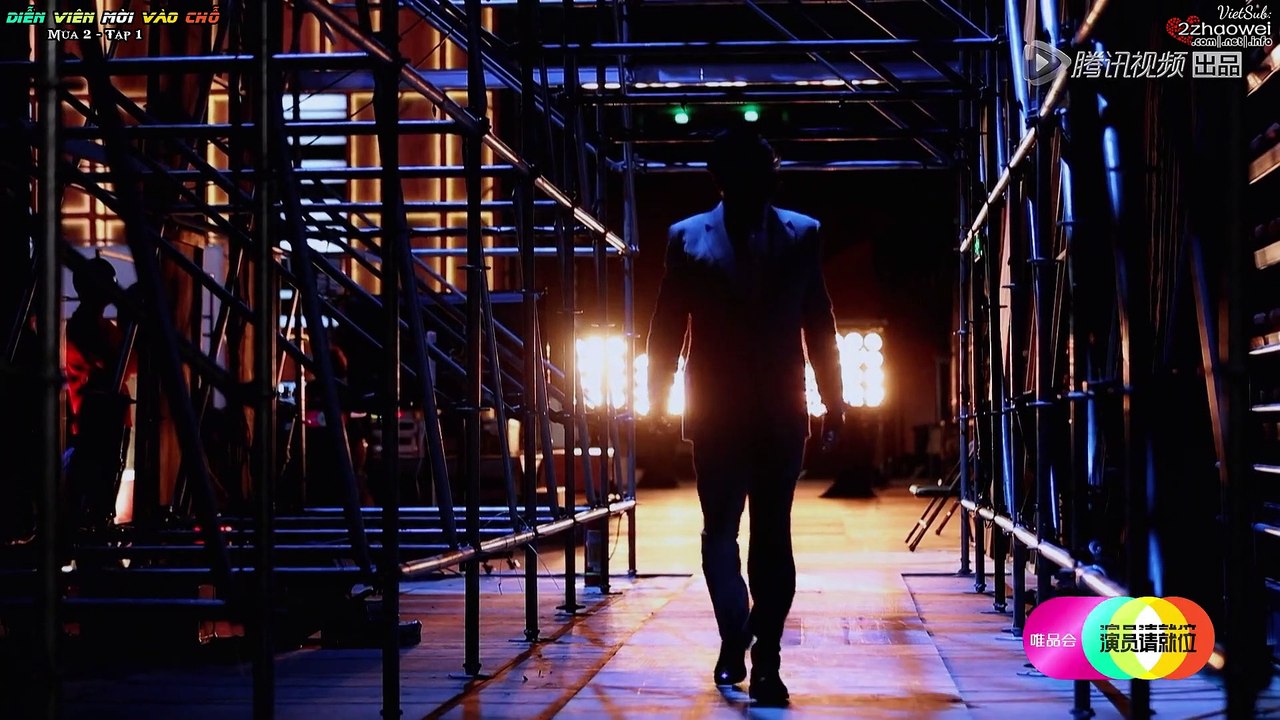 #DiễnViênMờiVàoChỗ2 [Trích Tập 1] Đạo diễn mới tới Nhĩ Đông Thăng lần đầu tham gia show thực tế nhờ Triệu Vy "trông nom" cẩn thận. Triệu Vy khẳng khái "em sẽ che chở thầy"