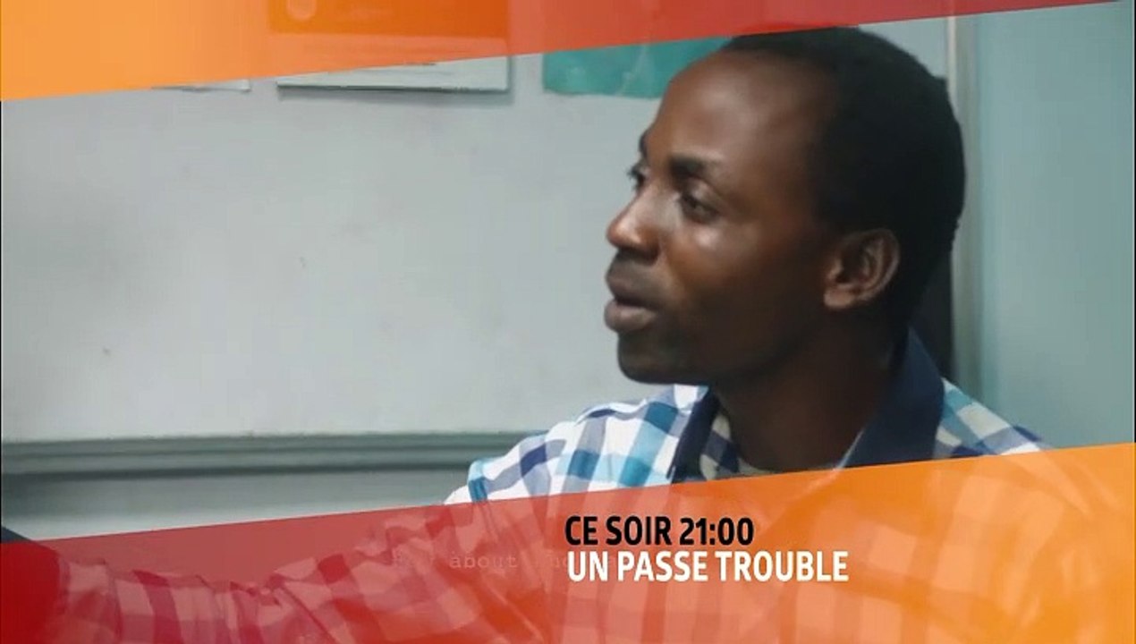 UN PASSÉ TROUBLE