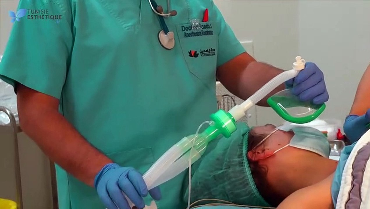 Augmentation mammaire en Tunisie avec Dr Ben Jemaa et Tunisie Esthetique