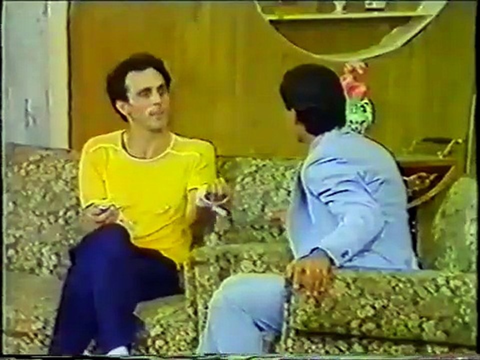 محمد صبحي بيبلغ عن جريمة حيعملها دوكهمّا في دوكهوّا بدون ما تعرف دوكهيّا - مسرحية المهزوز
