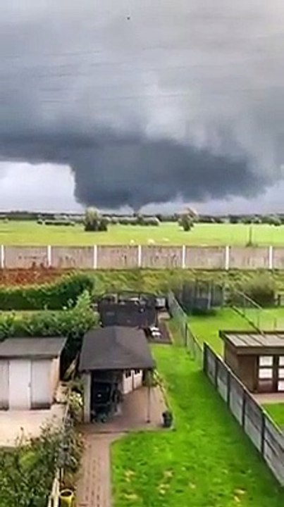 Raro evento in Belgio, tornado si forma a Ekeren