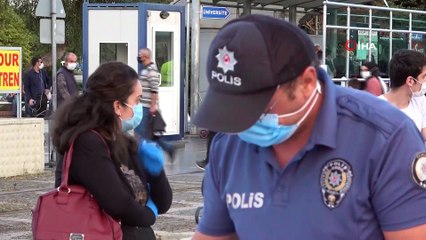 - Tramvay istasyonunda 'HES kodu' paniği