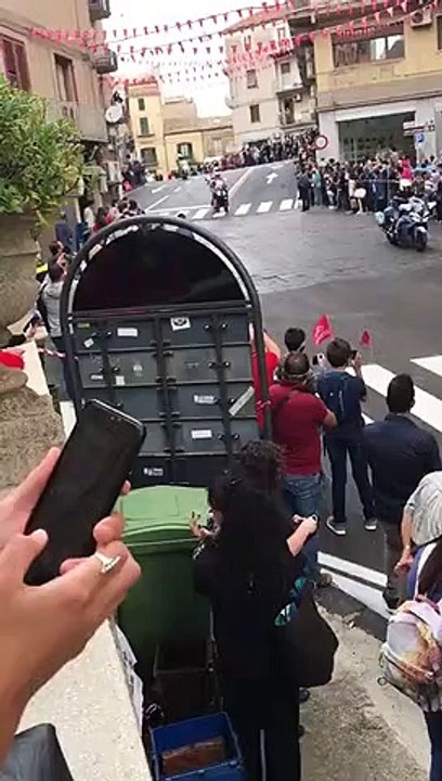 Spaventosa caduta per Geraint Thomas nella terza tappa del Giro d'Italia 2020