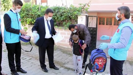 Hazırladığı projelerle gençlerin kalbine dokunuyor - SİVAS