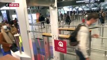 L'aéroport de Lyon-Saint-Exupéry inaugure un système expérimental qui ambitionne de réduire les files d'attente en recourant à la reconnaissance faciale - VIDEO