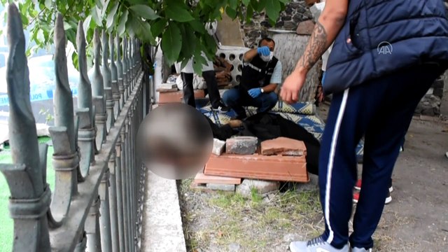 Bir kişi cami bahçesinde bıçakla öldürülmüş halde bulundu - TEKİRDAĞ