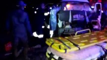 Traktör römorkuna arkadan çarpan minibüsteki 2 kişi yaralandı - AFYONKARAHİSAR