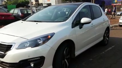 Homem de 59 anos fica ferido após colisão entre bicicleta e carro