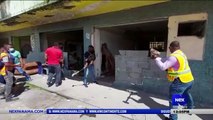 Desalojan a personas que intentaban habitar en edificio de Colón - Nex Noticias