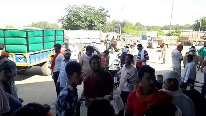 धान की कम क़ीमत मिलने से किसानो में आक्रोश