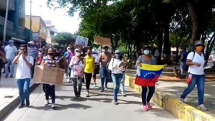 ¡Cansados! Sociedad civil protestó contra Maduro en Juangriego