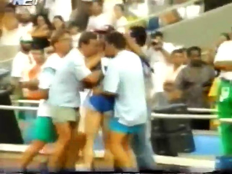 Βούλα ποτέ δεν σε ξεχνάμε! Πατουλίδου- -Για την Ελλάδα, ρε γαμώτο-.