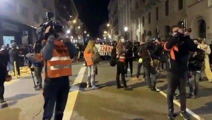 Vea la agresión a Javier Negre de una joven CDR