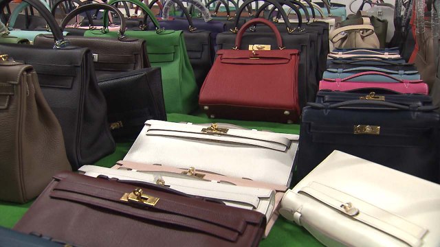 천3백만 원 '특S급 짝퉁 가방' 회원제로 판매한 일당 검거 / YTN