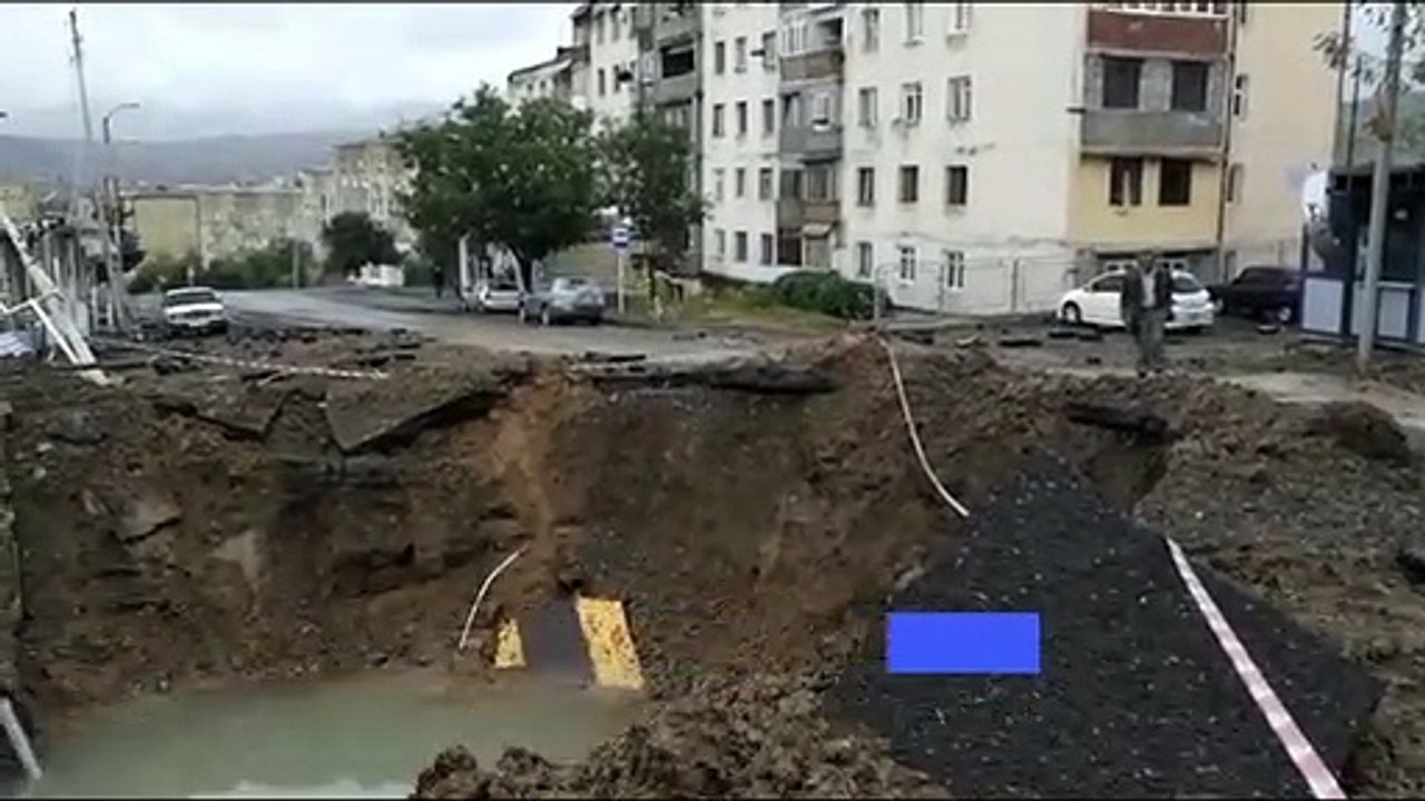 Shelling transforms Karabakh capital into ghost town